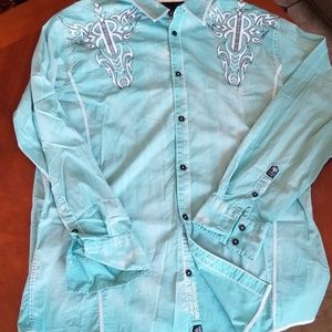 Roar button down